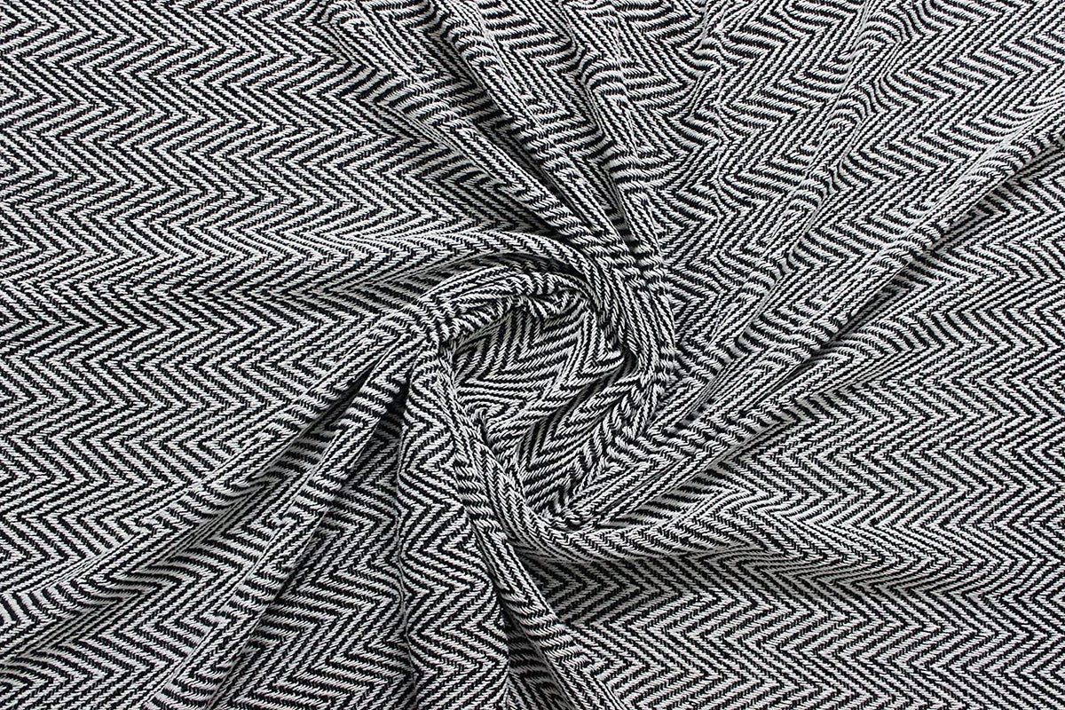 Cosymor Black White Zig Zag Chevron Cotton Throw Blanket with Tassel Fringes (50x70 Inch)