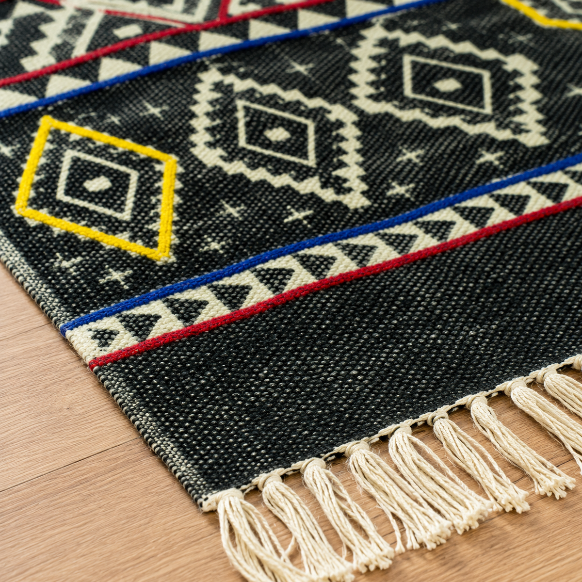 Black Multi Geometric Diamond Cotton Area Rug – Boho Floor Rug (4x6 Ft / 48x72 Inch)